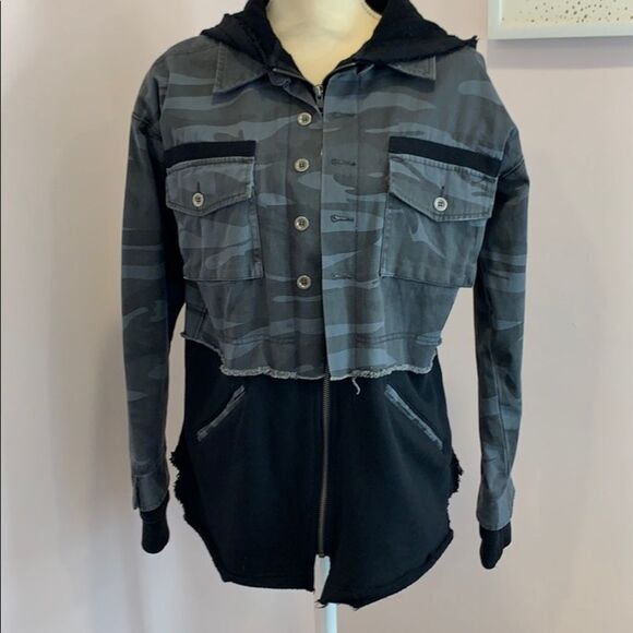 NWT Vintage Havana - Layered Camo jacket - Picture 1 of 3